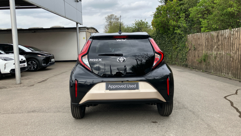 Toyota Aygo X 1.0 VVT-i Edge 5dr Auto Petrol Hatchback
